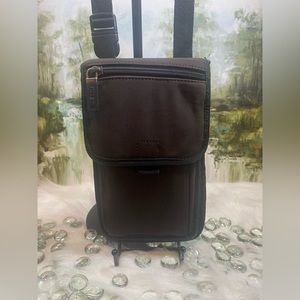 EUC Nine West crossbody